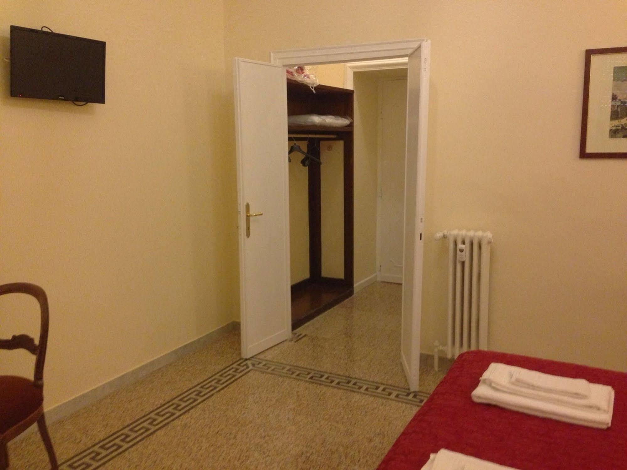 Bed and Breakfast Domina Popolo Rom Exterior foto